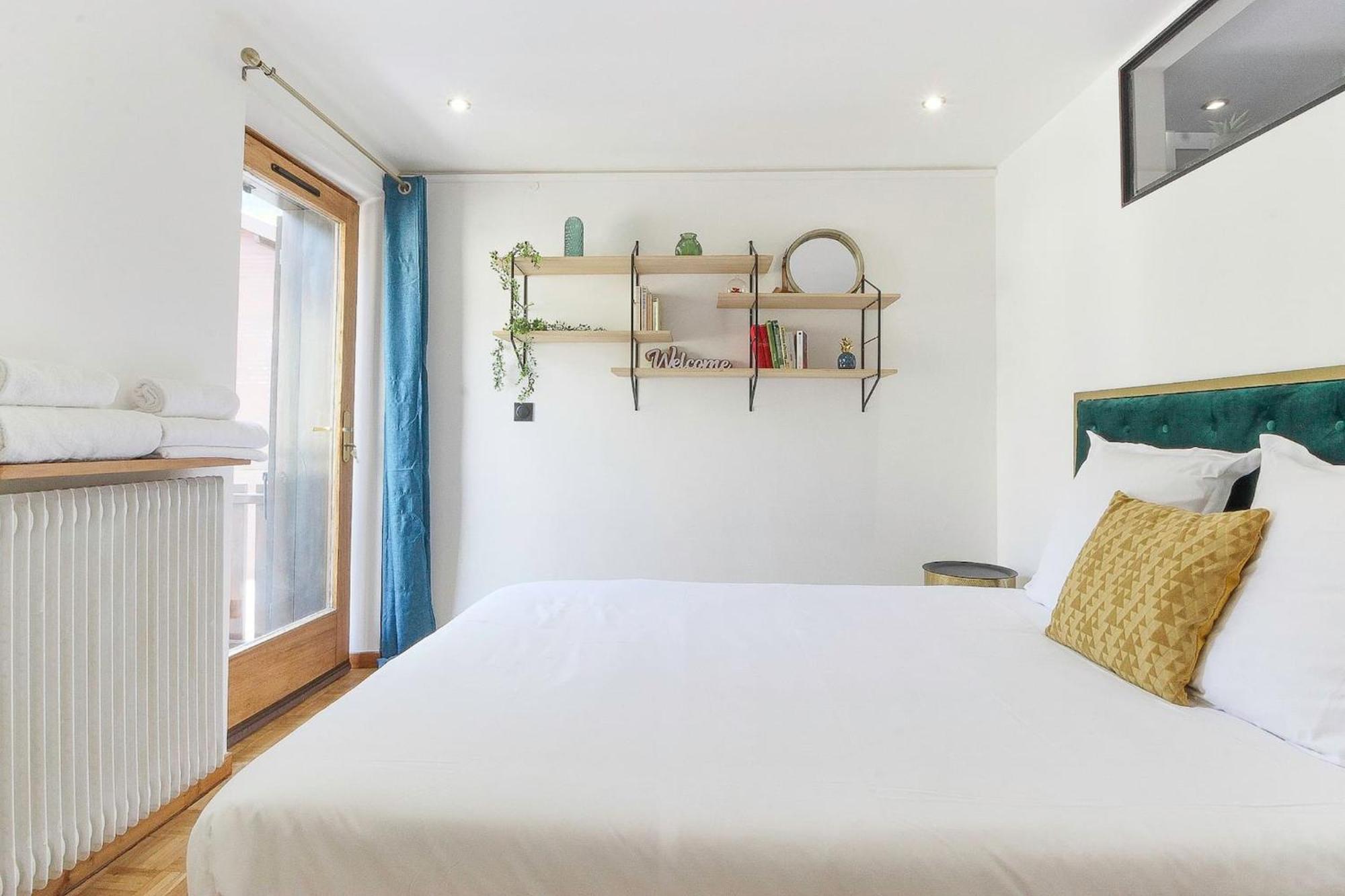 Bellevarde Apt - Newly Renovated - Central - Beside Tmb Start/End เลอุชส์ ภายนอก รูปภาพ